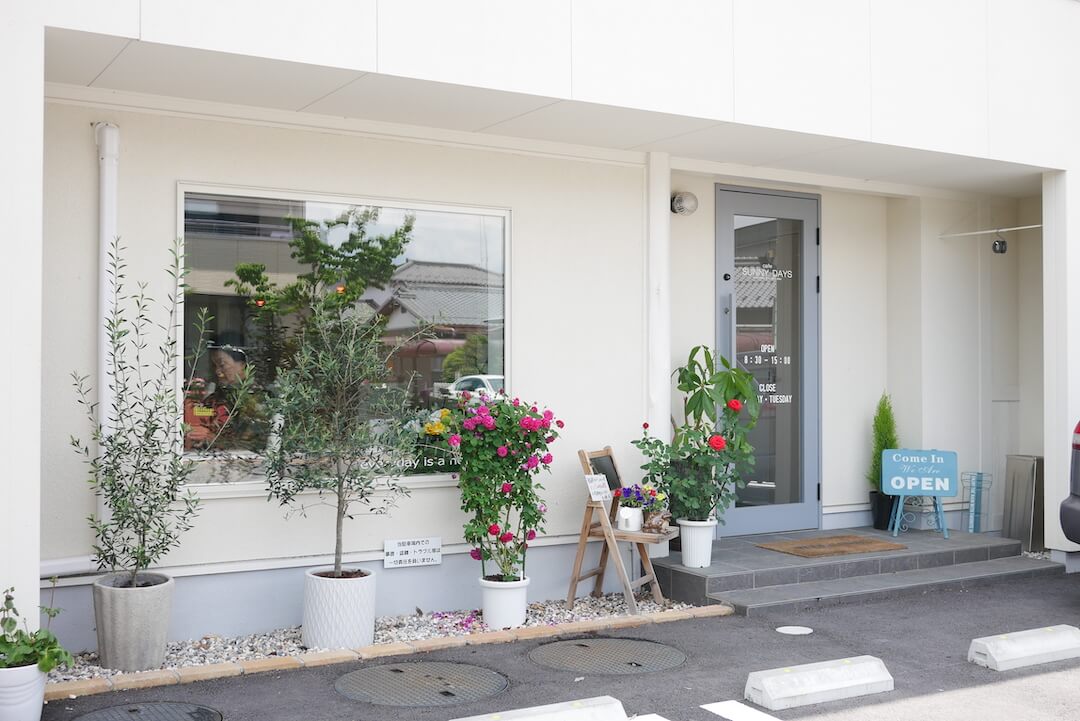 cafe SUNNY DAYS 岐阜カフェ 安八郡神戸町 モーニング 小倉トースト