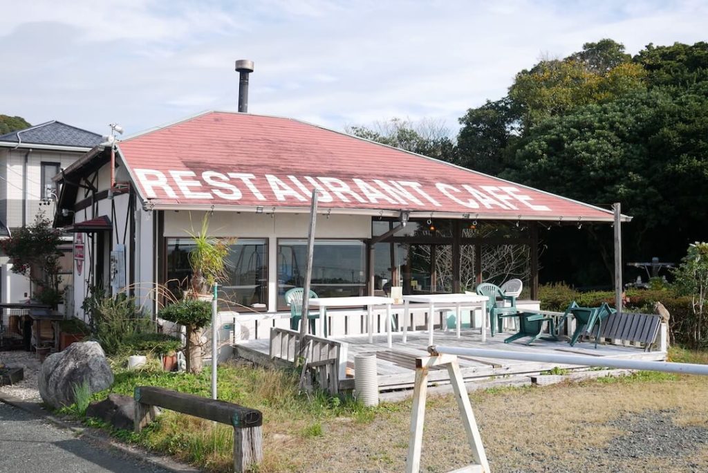 【静岡県湖西市】MINATO.Jr（ミナトジュニア）絶景 海が見えるカフェ ランチ ハワイアン テラス席